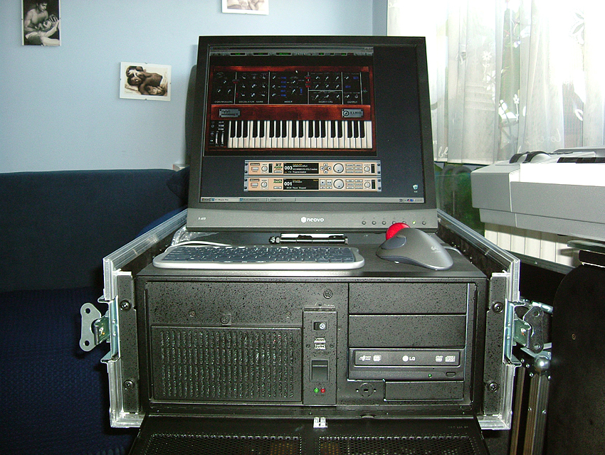 Otevřený kryt PC.JPG