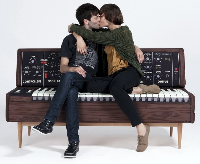 moog-synth-sofa.jpg