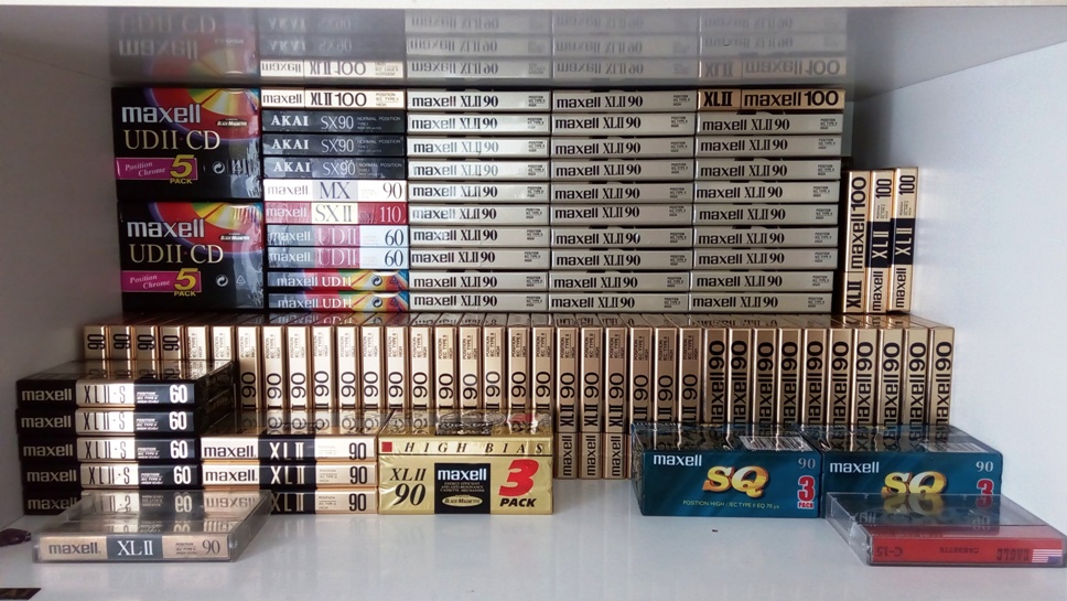 maxell XL.jpg